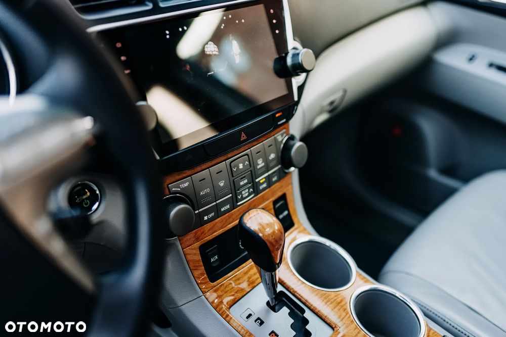 Toyota Highlander - 38
