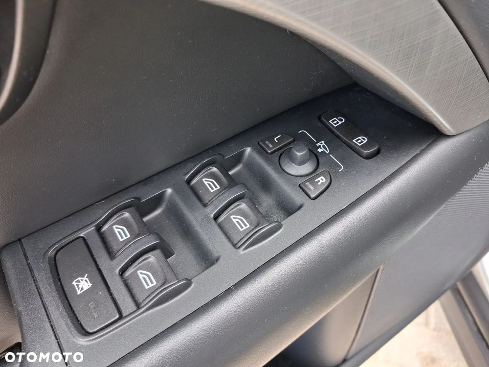 Volvo V70 - 11