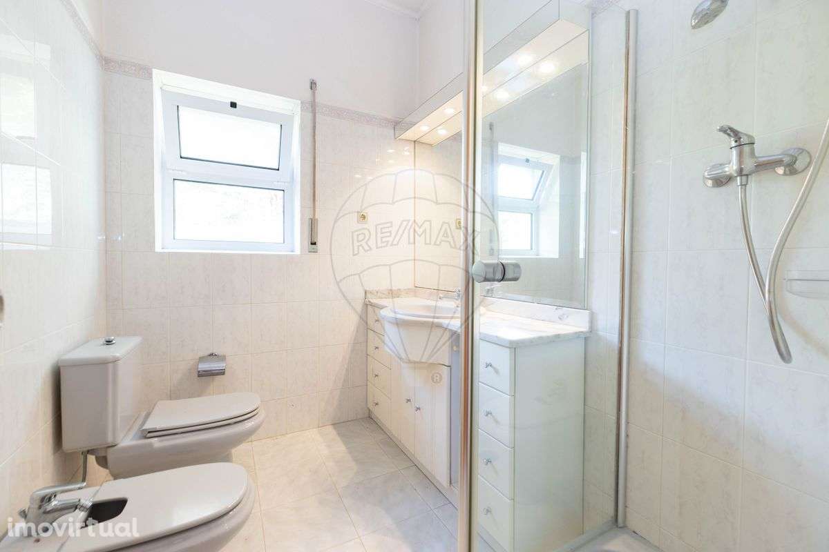 Moradia T9 para venda - Grande imagem: 2/50