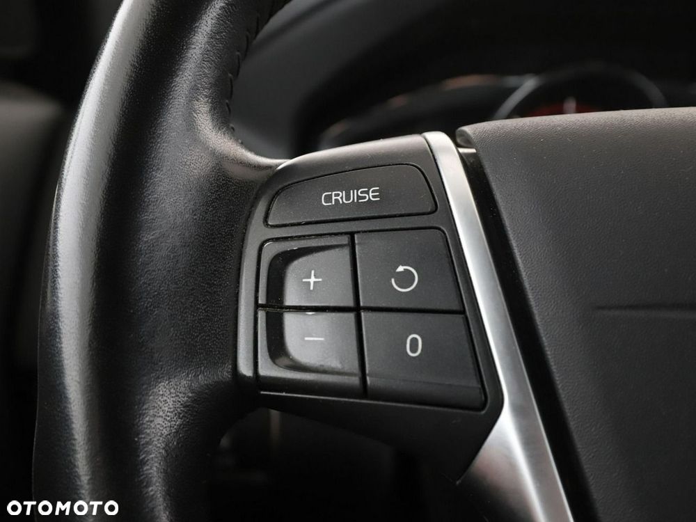 Volvo XC 60 D4 Geartronic Summum - 31