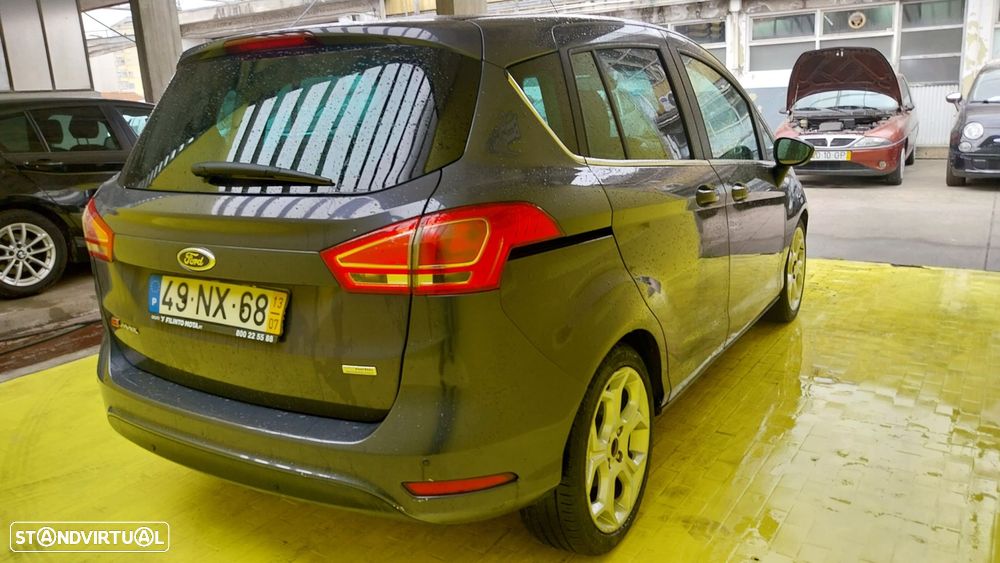 Ford B-Max 1.5 TDCi Titanium - 19