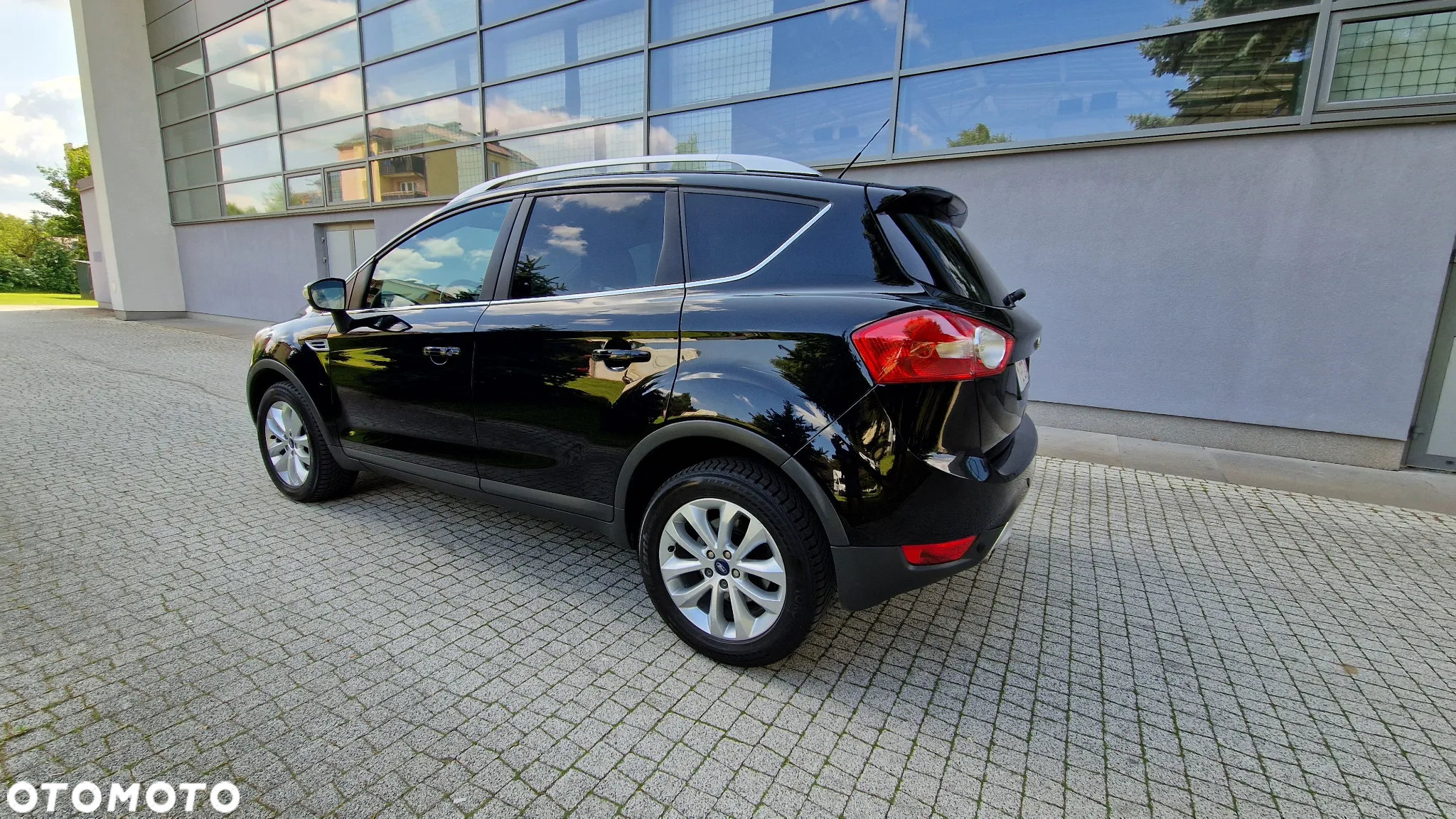 Ford Kuga - 14