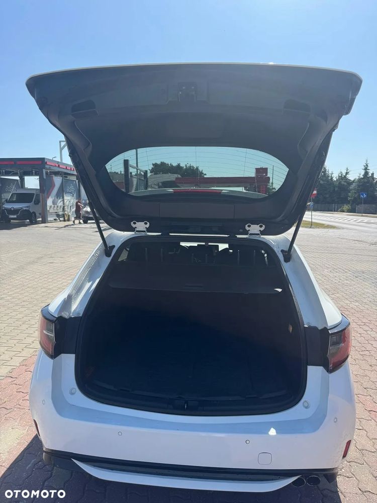 Toyota Corolla - 7