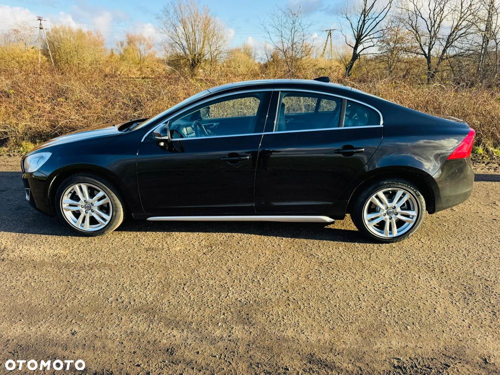 Volvo S60 D3 Geartronic Summum - 12
