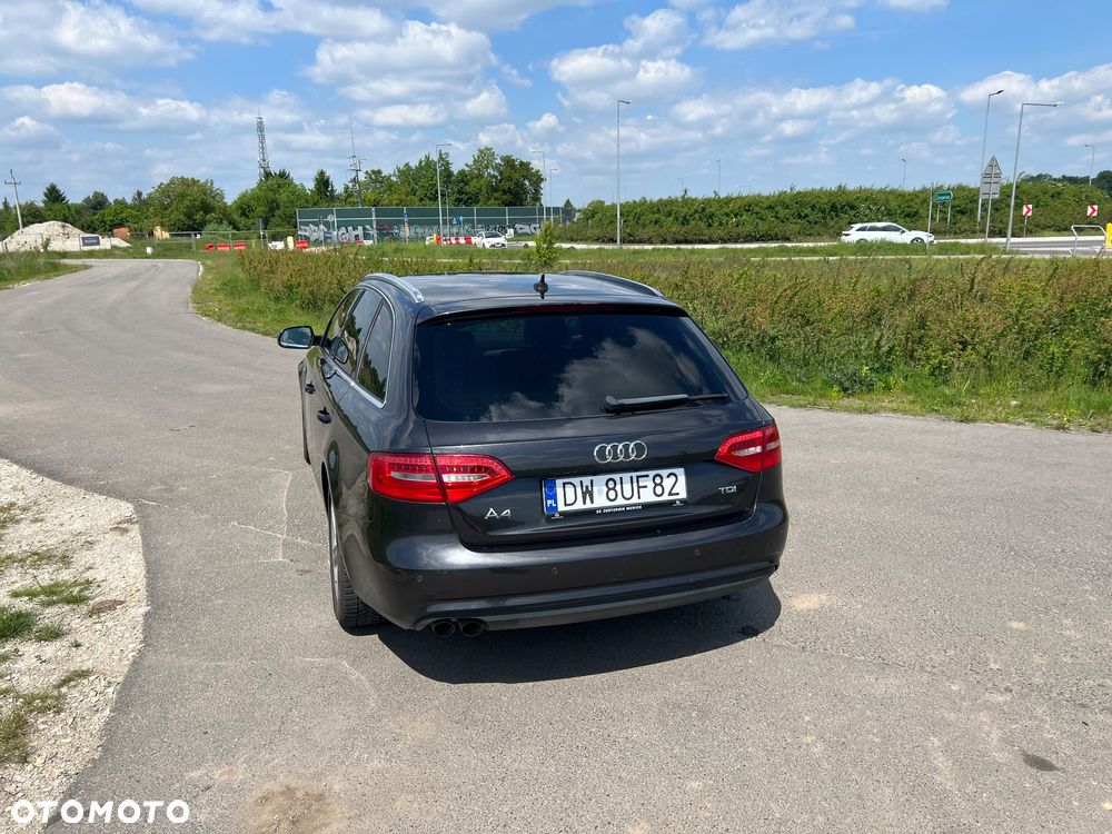 Audi A4 Avant 2.0 TDI Multitronic - 6