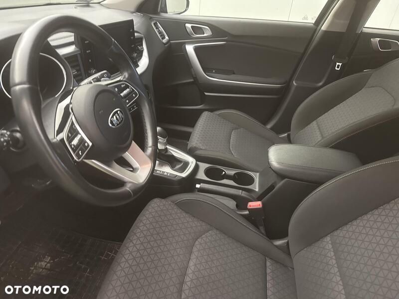 Kia Ceed 1.4 T-GDI M DCT - 12