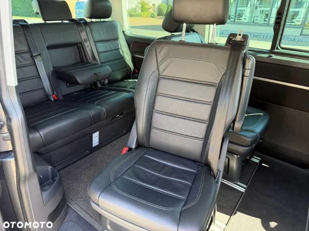 Volkswagen Multivan - 7