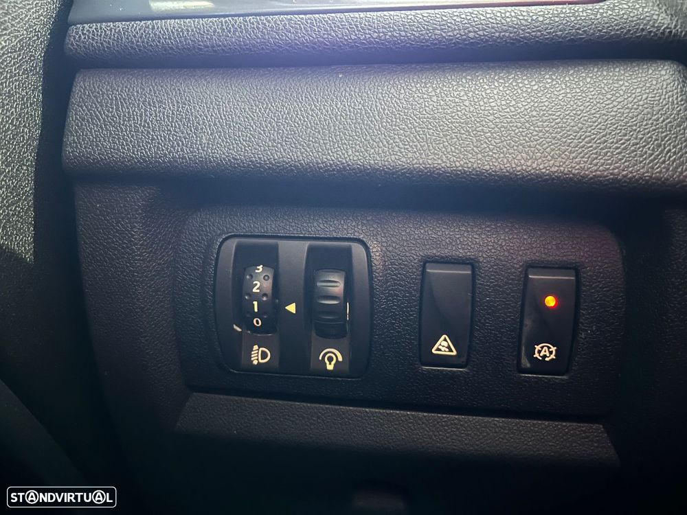 Renault Mégane Coupe Energy dCi 130 FAP Start & Stop GT Line - 19