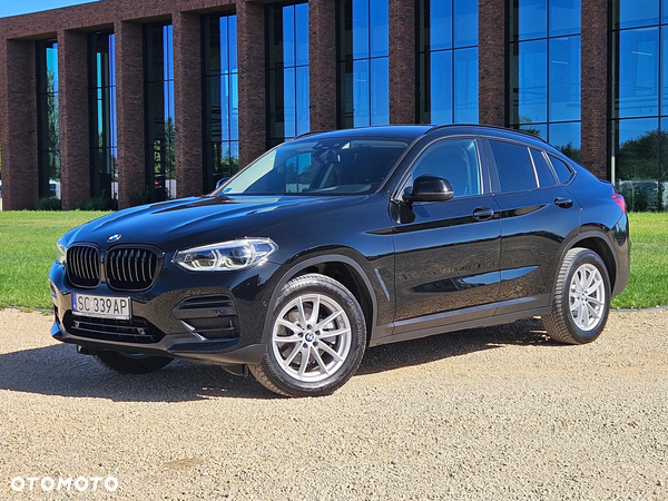 BMW X4 xDrive20i Advantage sport