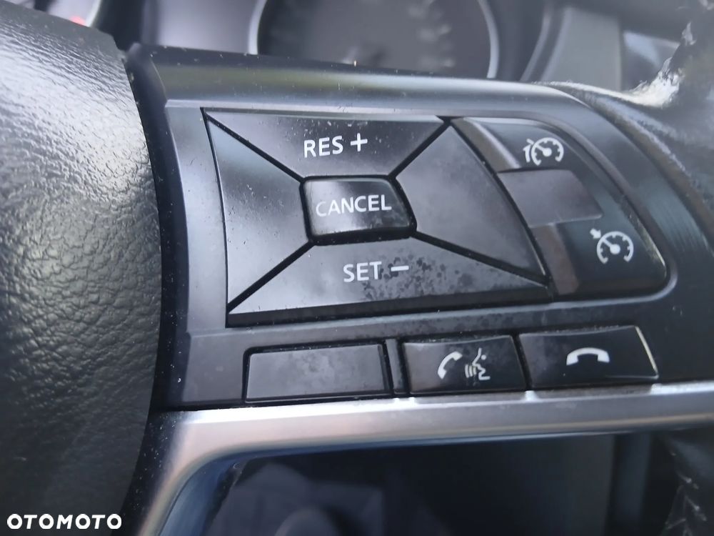 Nissan Qashqai 1.3 DIG-T N-Connecta - 21