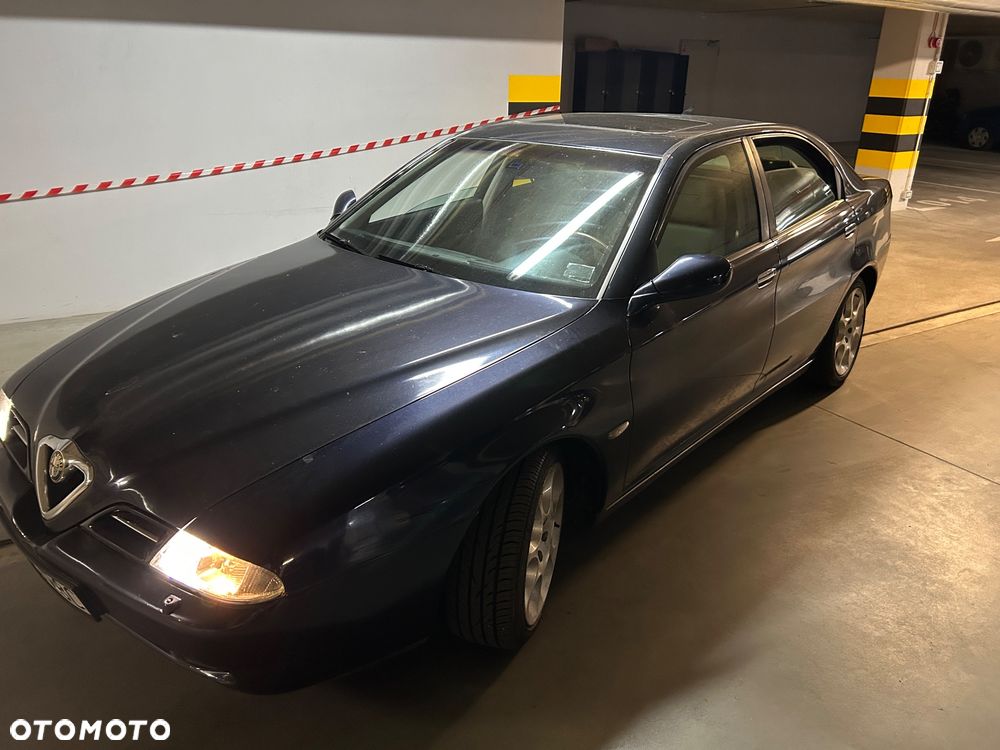 Alfa Romeo 166 - 5