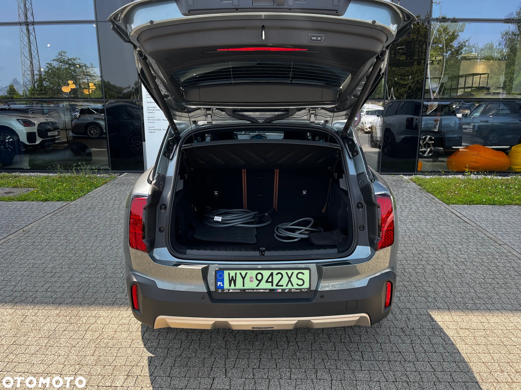 MINI Countryman E 66.5kWh Linia Favoured - 6