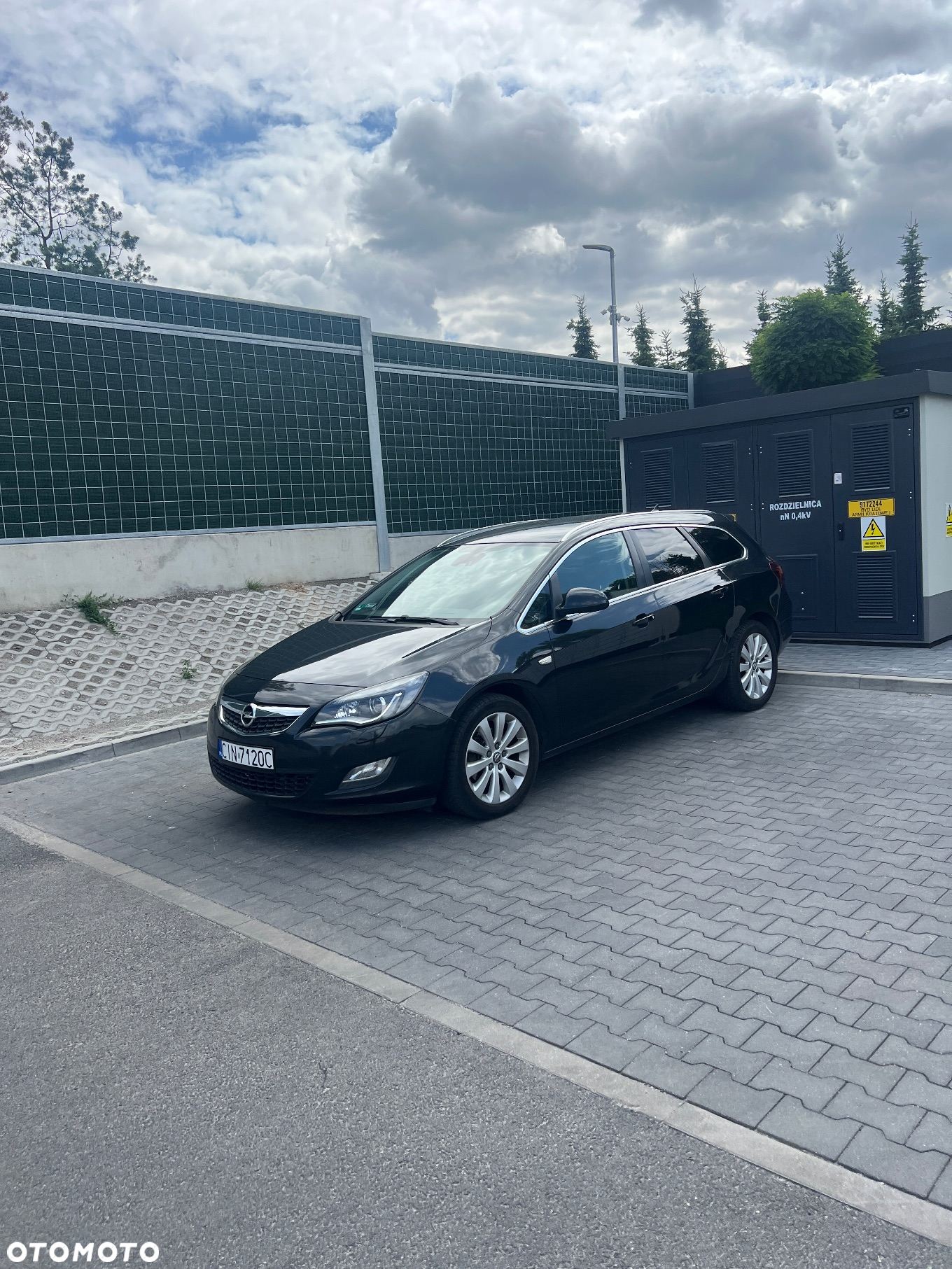 Opel Astra IV 1.6 T Cosmo - 11