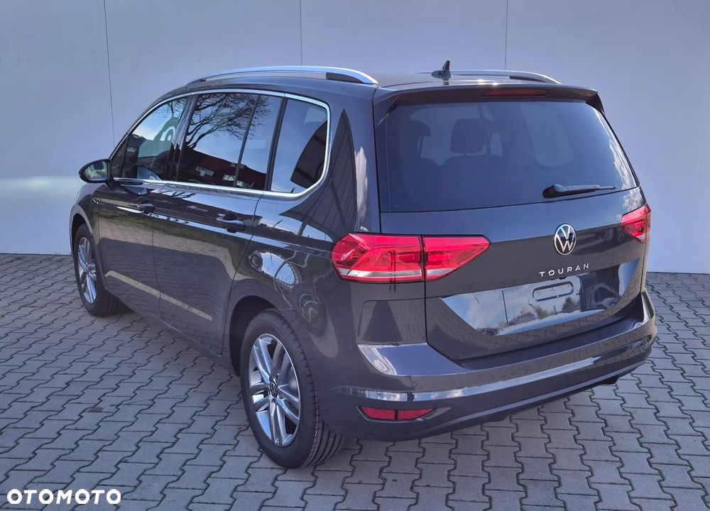 Volkswagen Touran 1.5 TSI EVO Highline DSG - 8