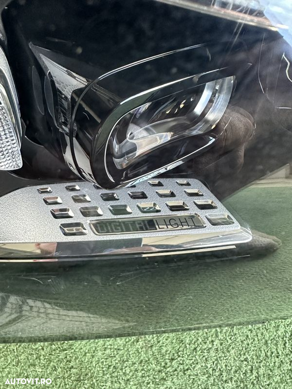 Far stanga dreapta Mercedes C class W206 digital light - 12