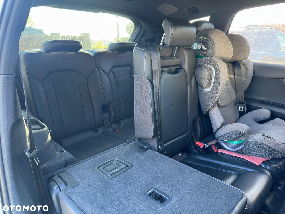 Audi Q7 50 TDI mHEV Quattro S Line Tiptr - 4