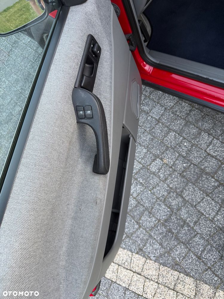 Volkswagen Passat 2.8 VR6 GT - 11