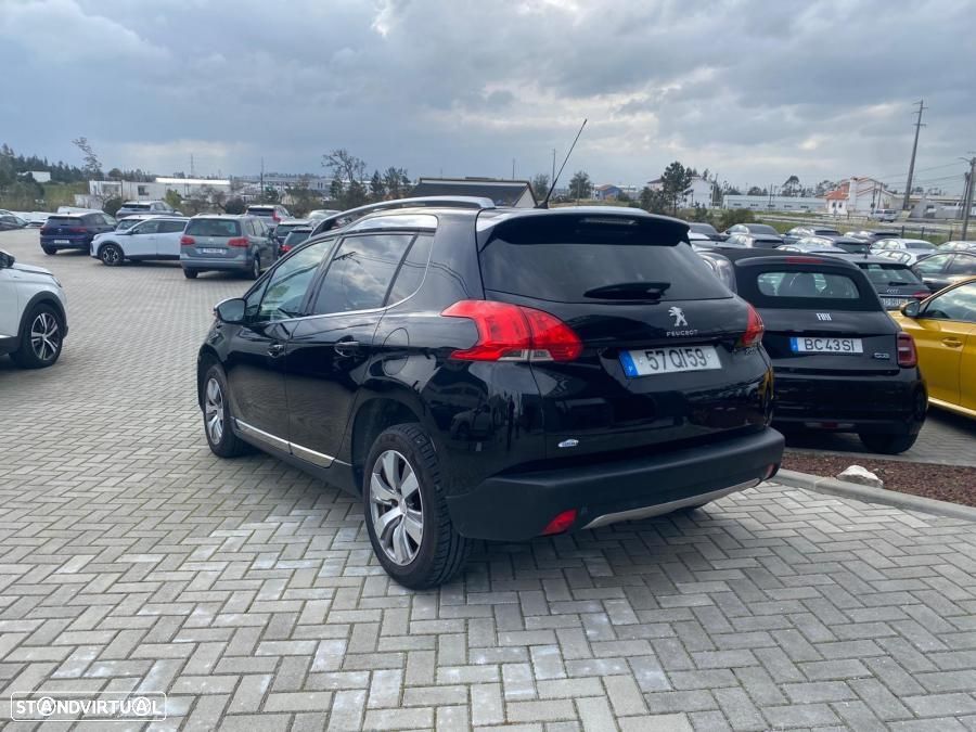 Peugeot 2008 1.2 PureTech Style - 2