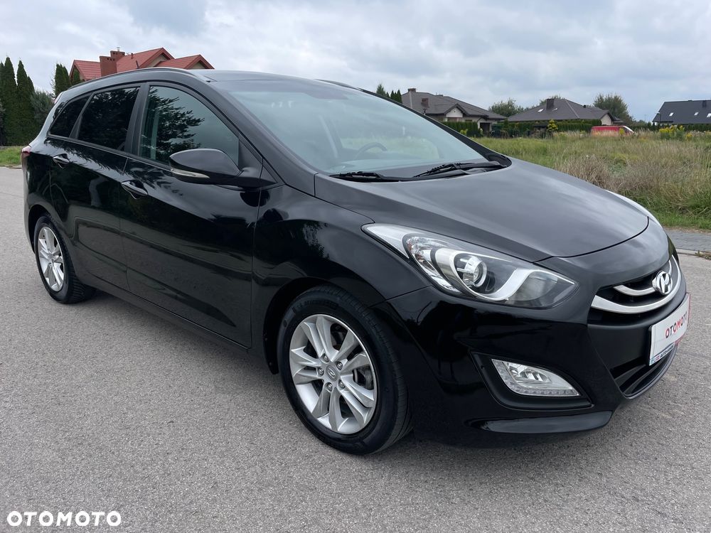Hyundai i30 Kombi 1.6 CRDI Style - 30