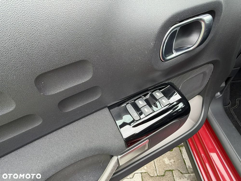 Citroën C3 1.2 PureTech Shine S&S EAT6 - 22