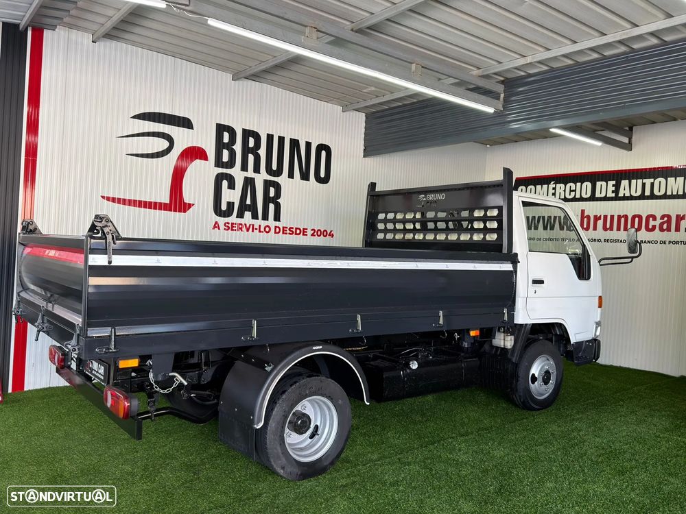 Toyota DYNA 150 - 12