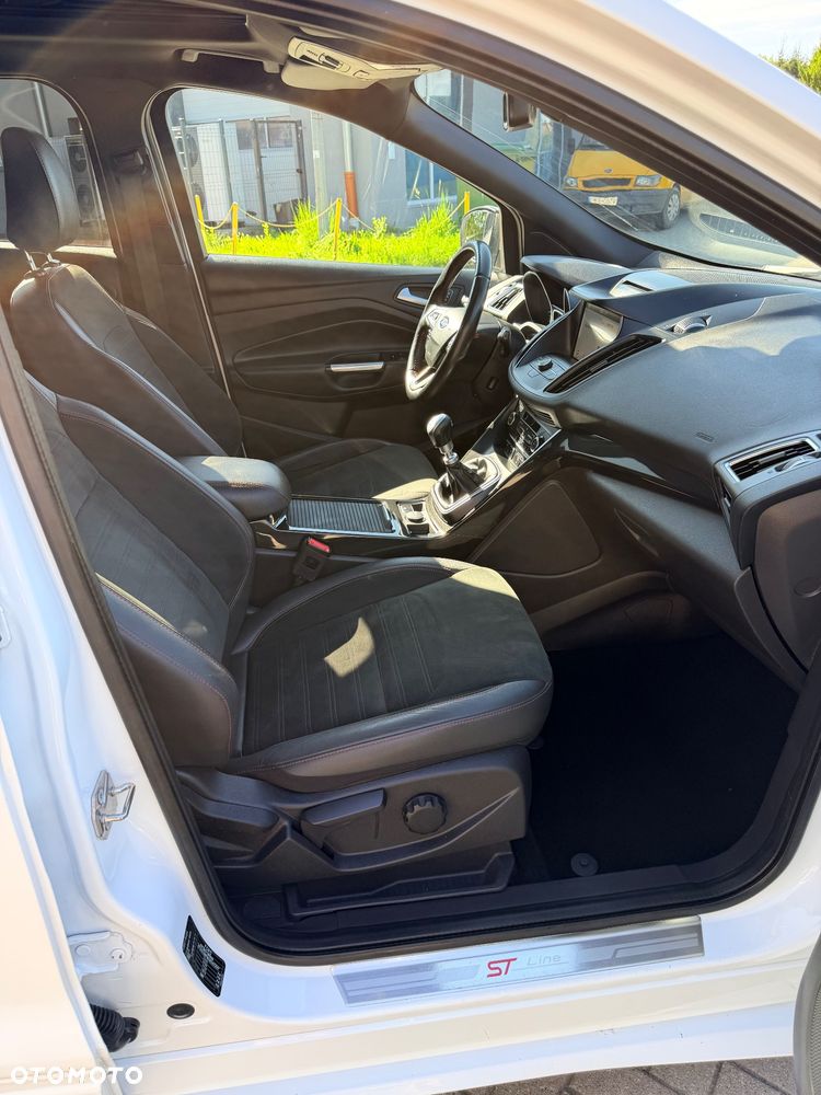 Ford Kuga 1.5 EcoBoost FWD ST-Line ASS MMT6 - 20