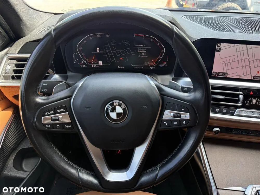 BMW Seria 3 330i xDrive M Sport - 15