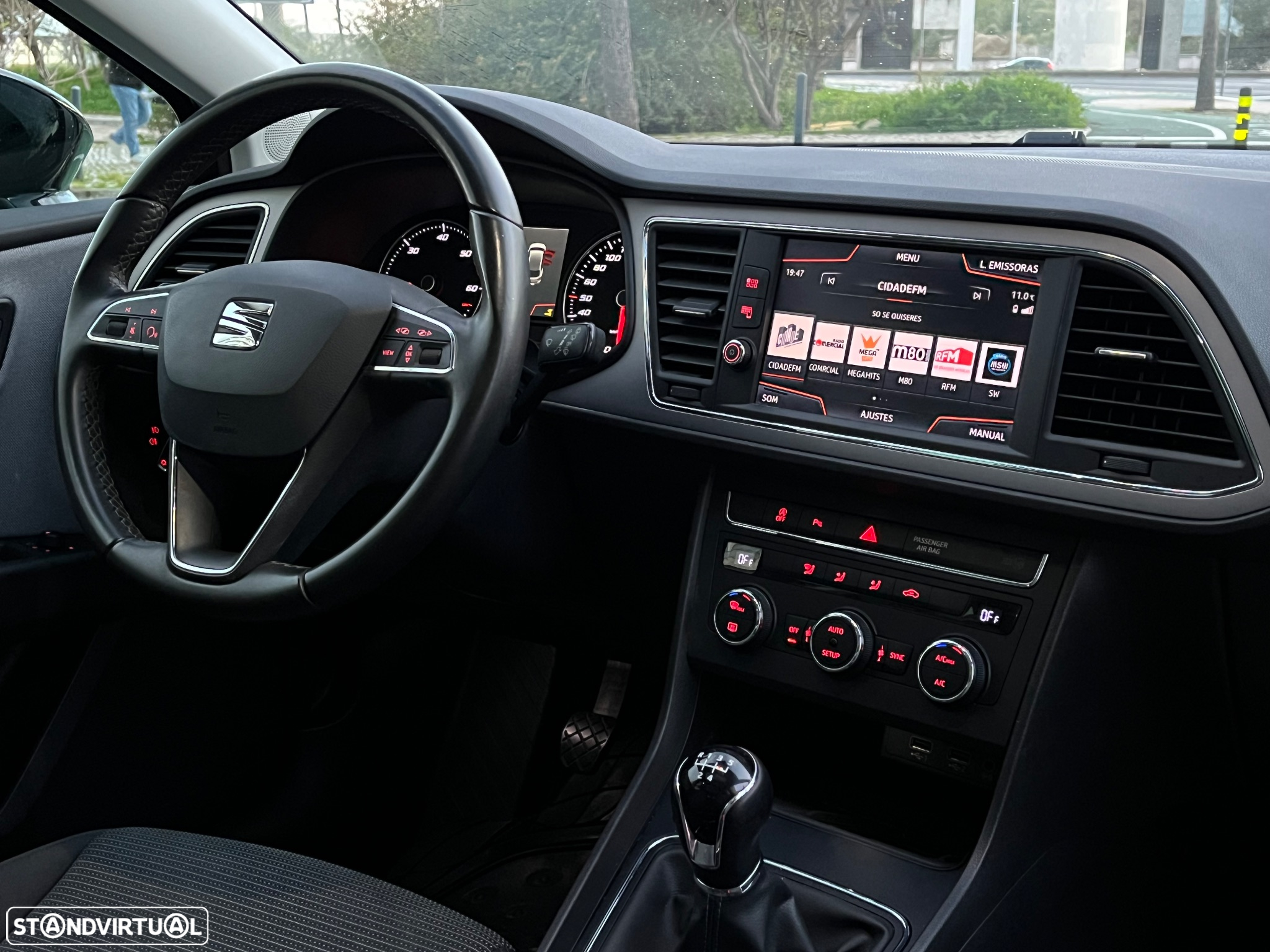SEAT Leon ST 1.6 TDI Style S/S - 8