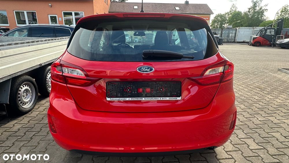 Ford Fiesta 1.1 S&S TREND - 8