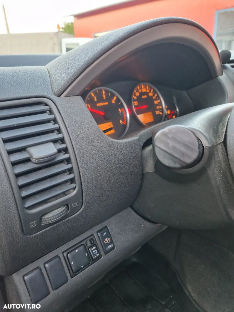 Nissan Pathfinder 2.5 dCi Aut. Premium - 19