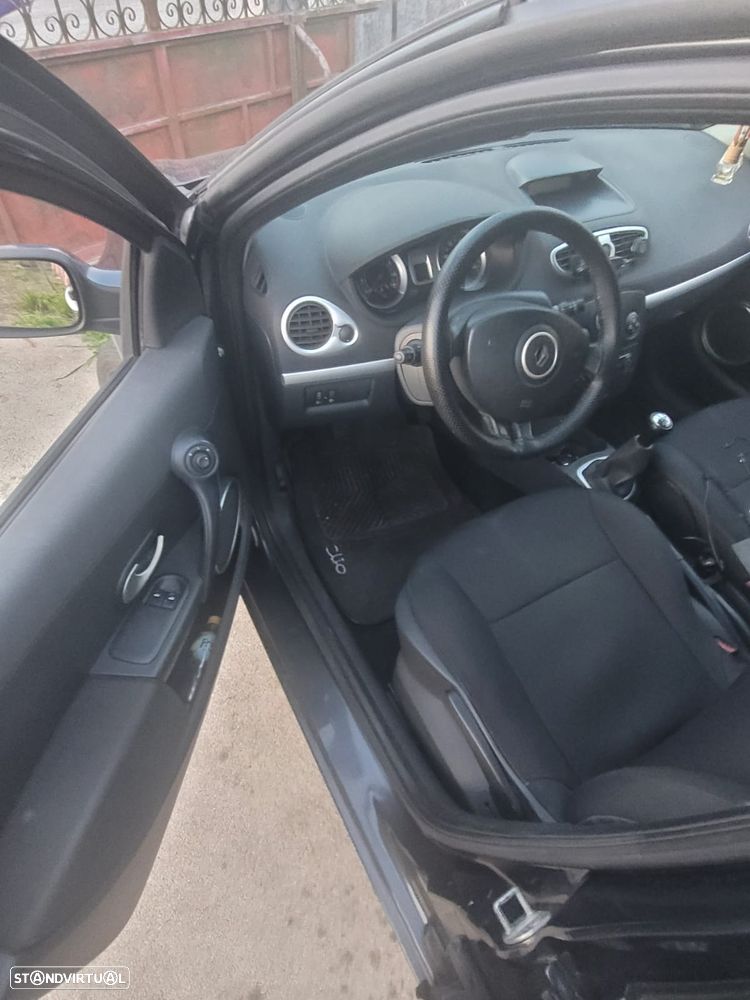 Renault Clio 1.2 16V Rip Curl - 5