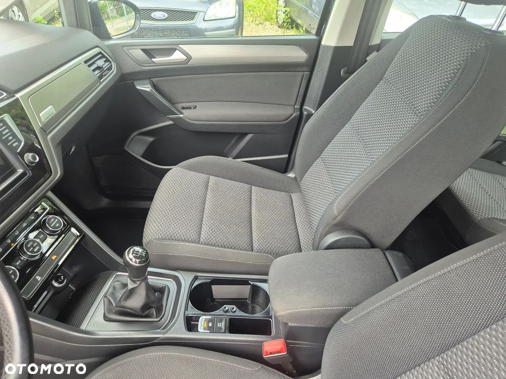 Volkswagen Touran 1.2 TSI (BlueMotion Technology) Comfortline - 10
