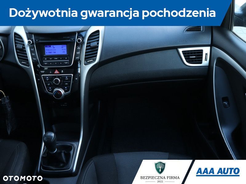Hyundai i30 - 10