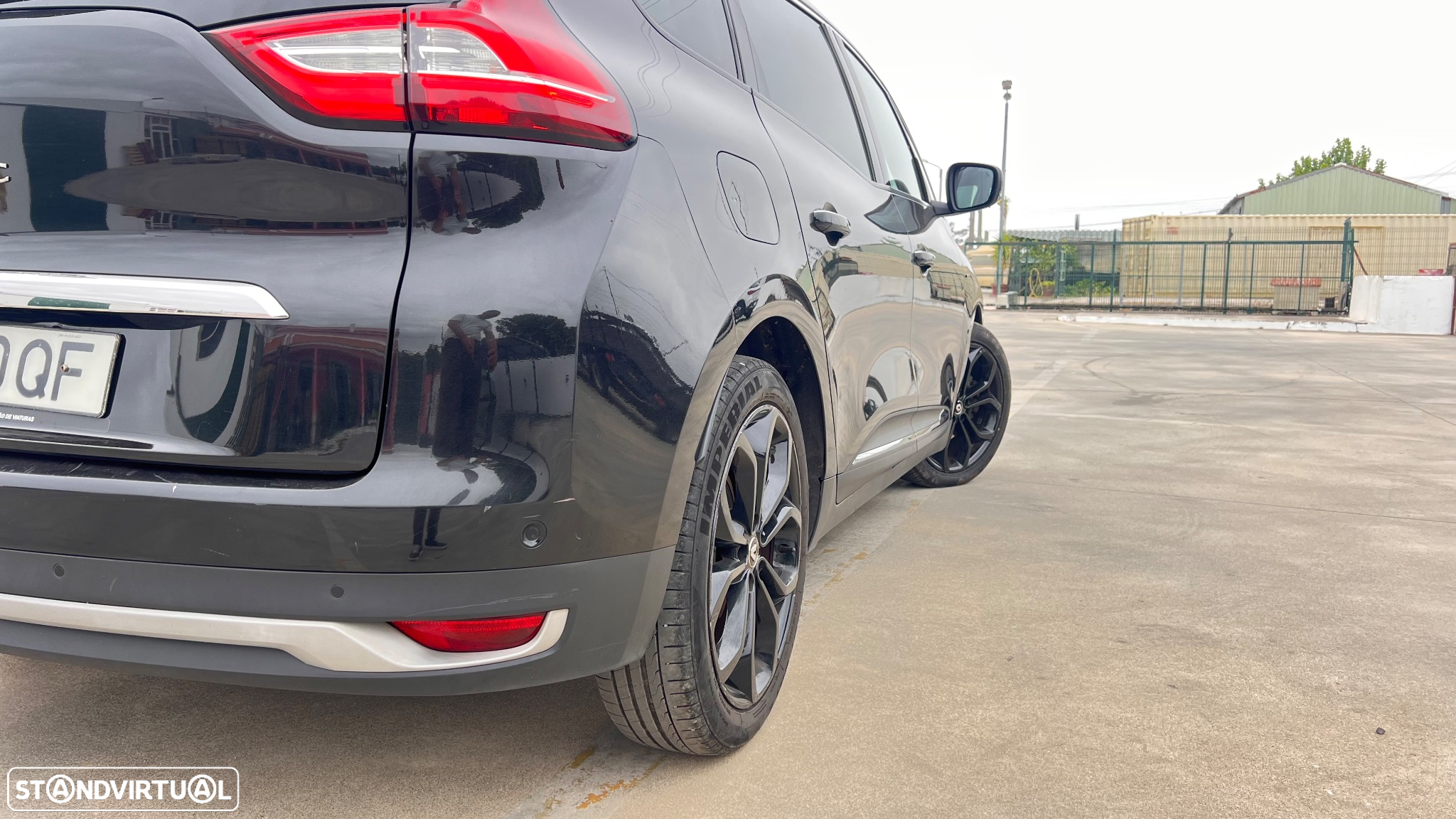 Renault Grand Scénic 1.7 Blue dCi Bose Edition EDC - 30