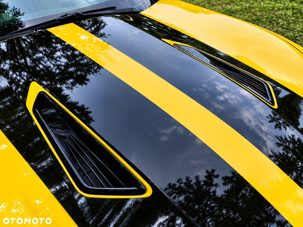 Chevrolet Camaro - 13