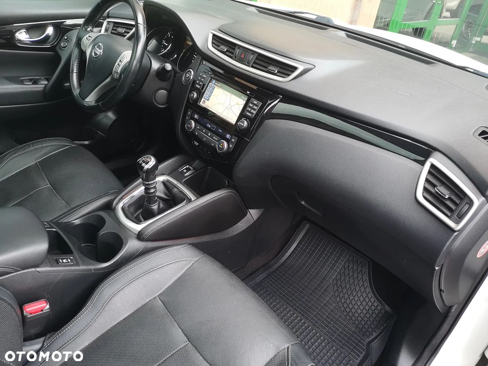 Nissan Qashqai 1.6 dCi Tekna - 15