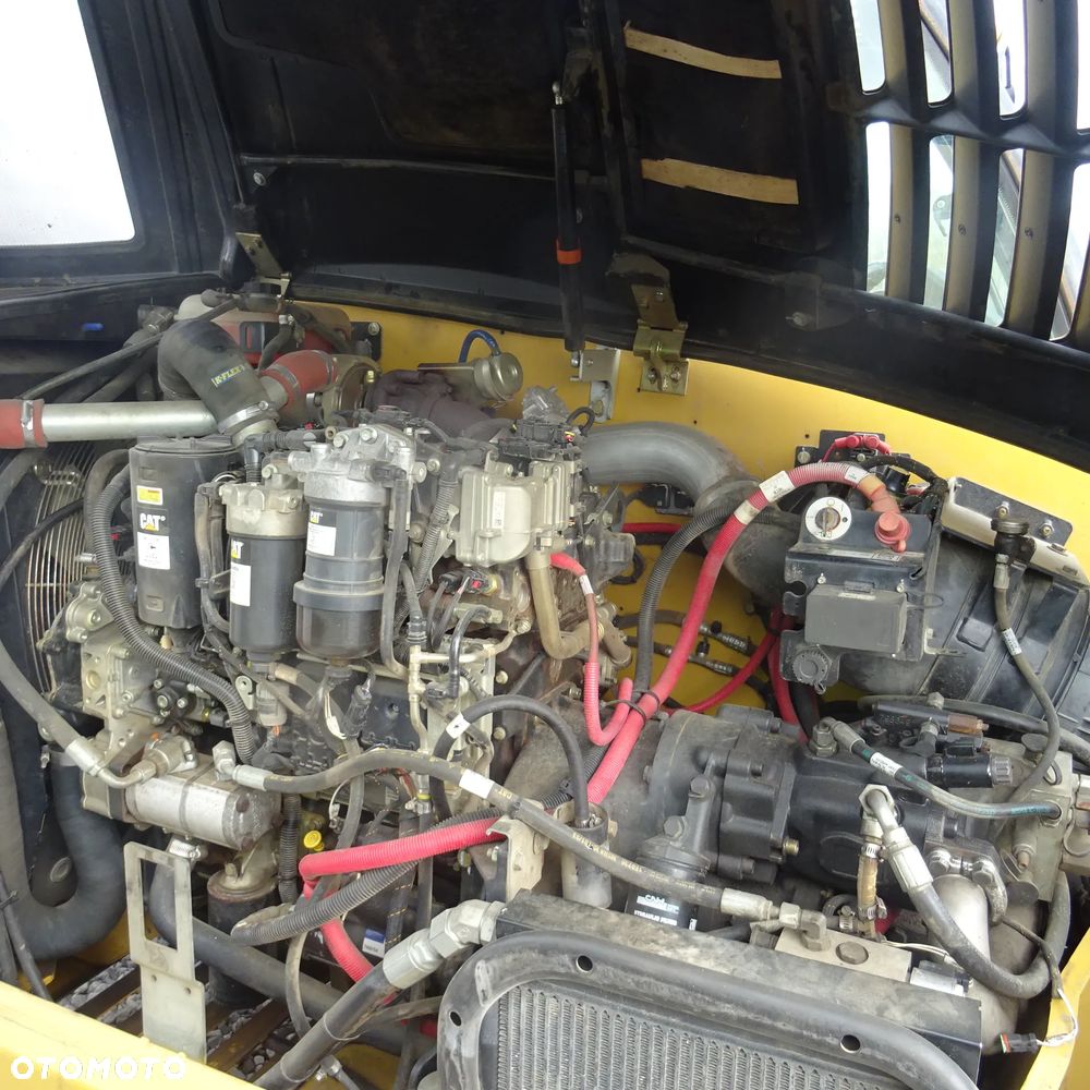 Caterpillar TH 357D - 5