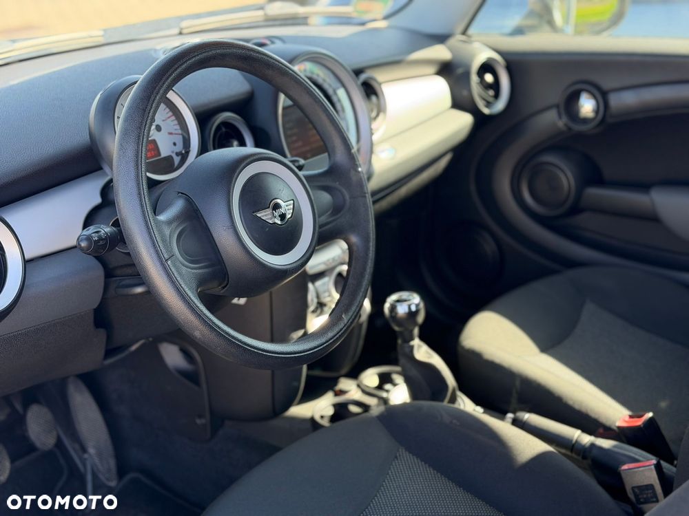 MINI ONE Standard - 10