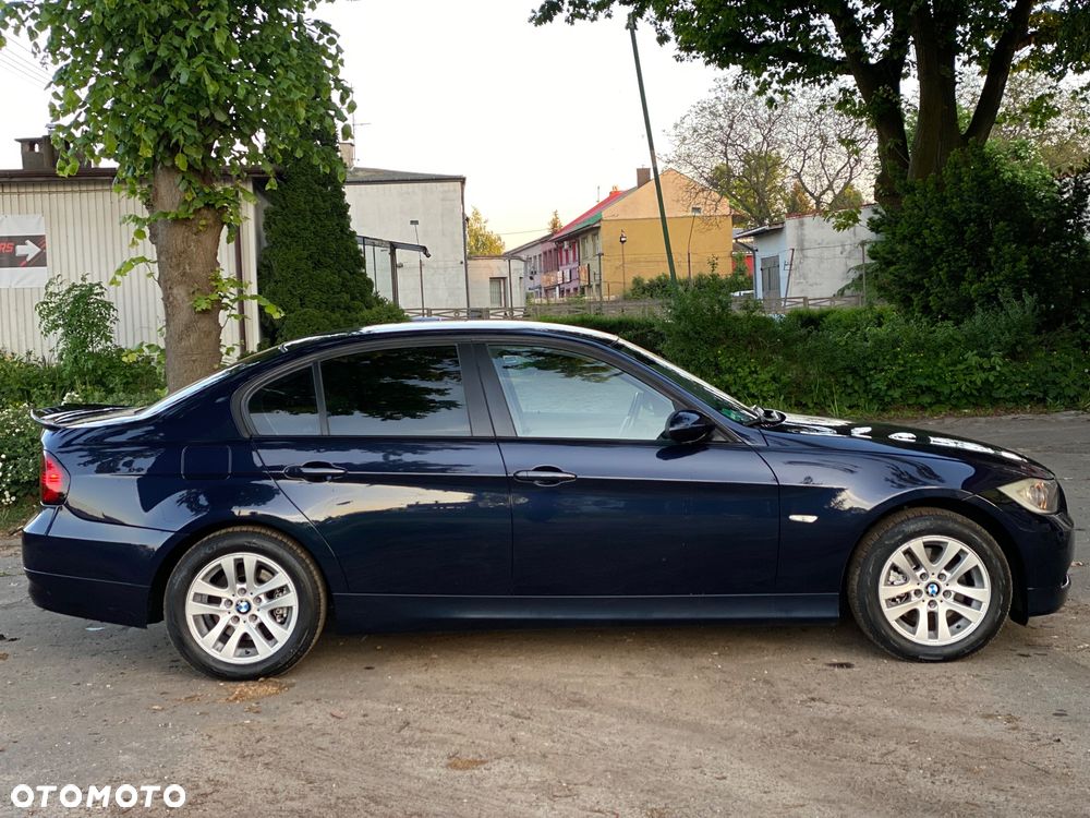BMW Seria 3 320d - 12
