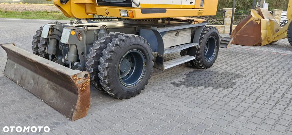 Liebherr A 311 Litronic/ Maszyna sprowadzona/ 8240H/ - 10