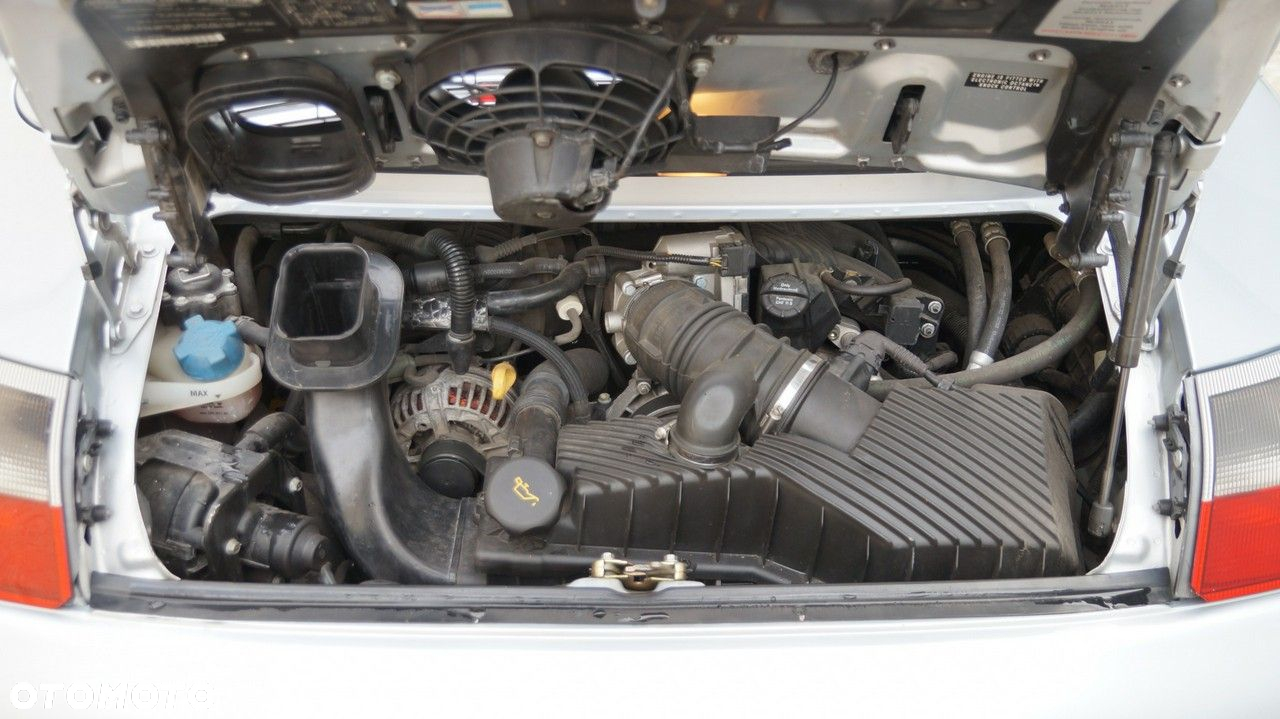 Porsche 911 - 8