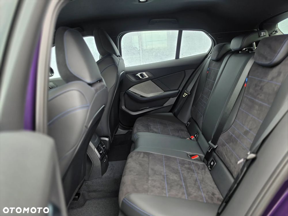 BMW Seria 1 123 mHEV xDrive - 29