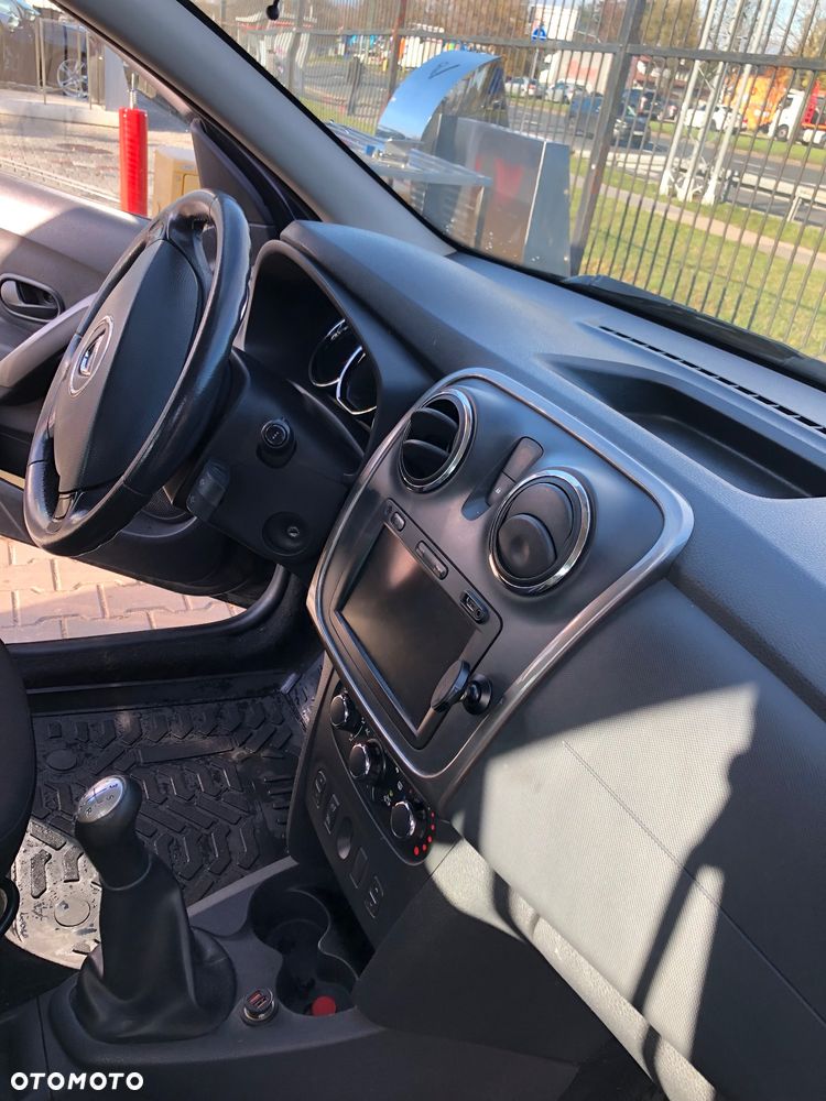 Dacia Sandero Stepway 1.5 dCi Laureate - 11