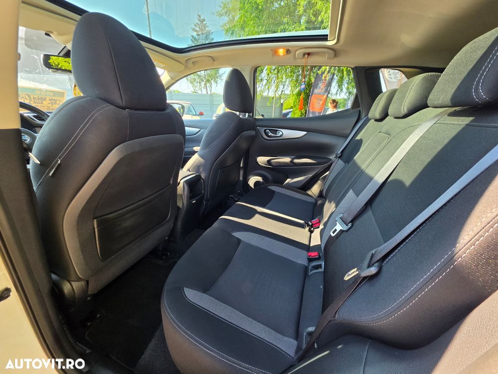Nissan Qashqai - 14