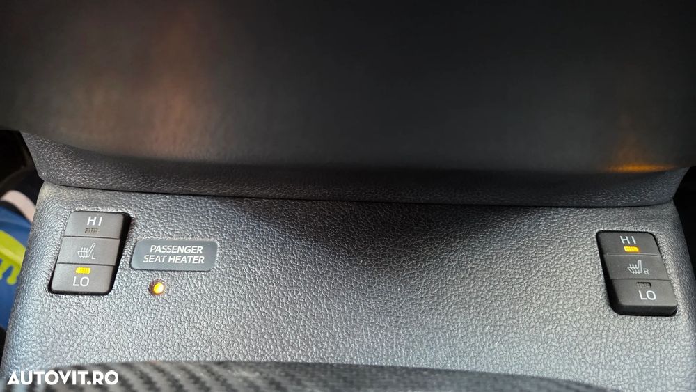 Toyota Prius Hybrid Comfort - 14