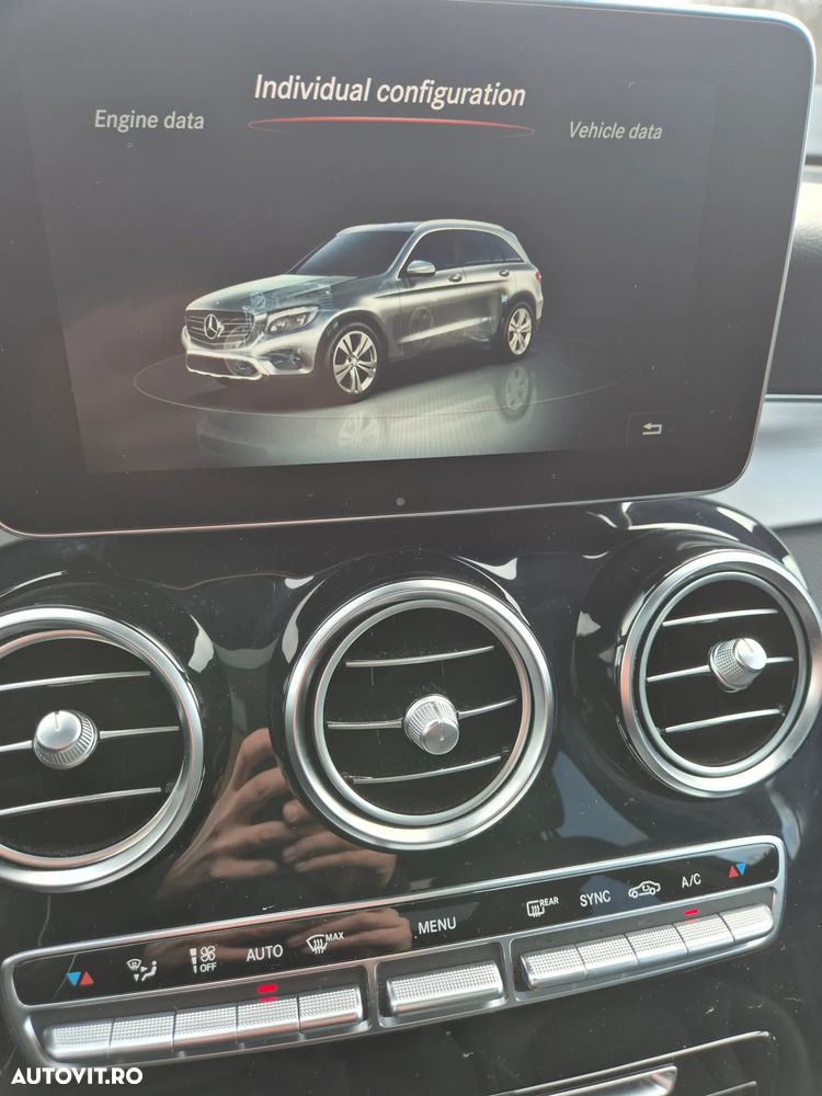 Mercedes-Benz GLC 250 d 4MATIC 9G-TRONIC AMG Line - 30