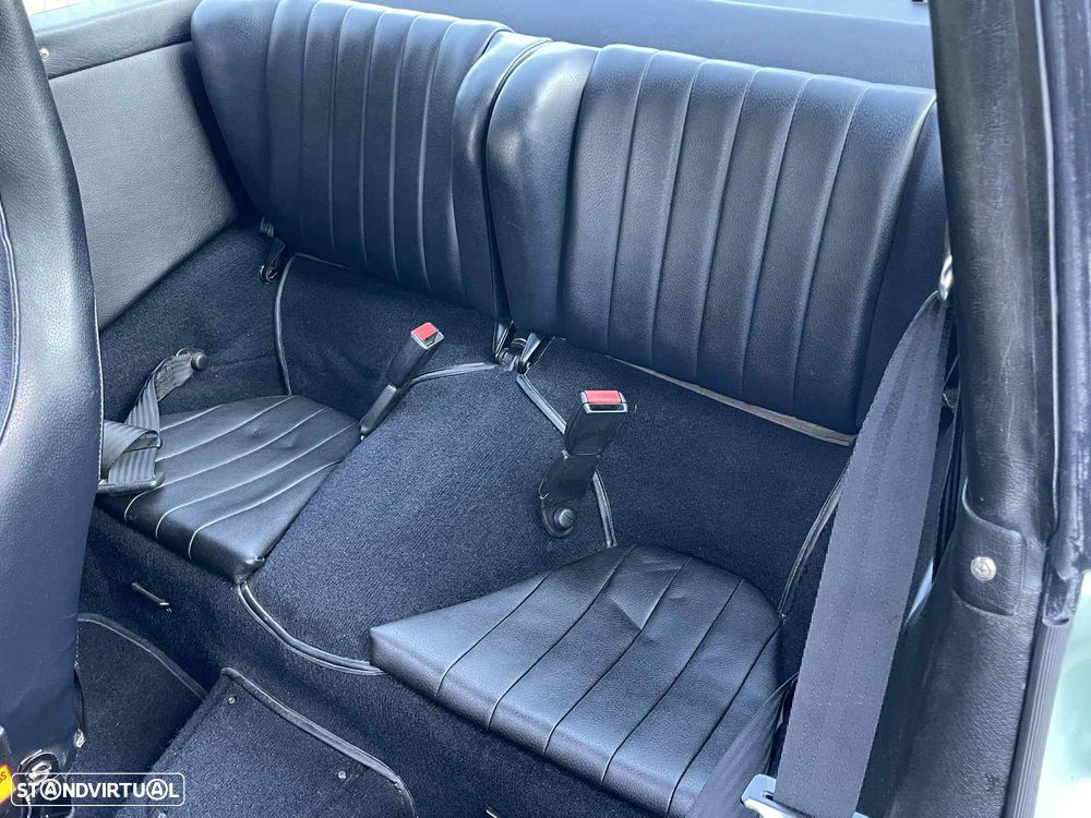 Porsche 911 Série G - 17