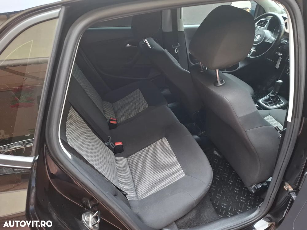 Volkswagen Polo - 15