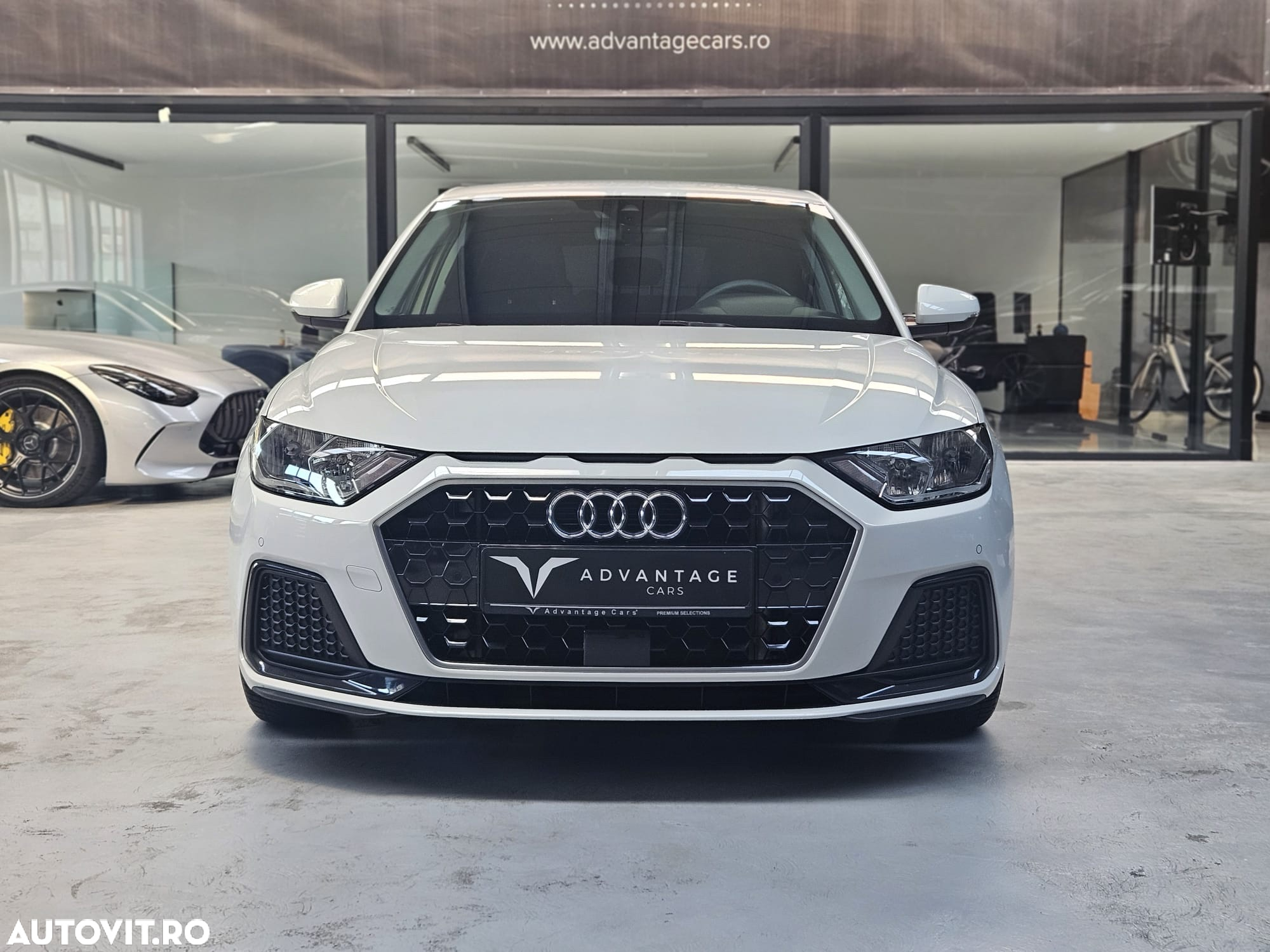 Audi A1 Sportback 1.0 30 TFSI S tronic Basic - 5