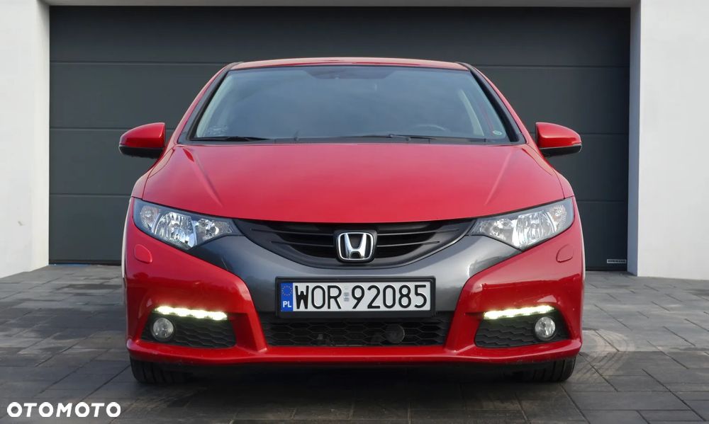 Honda Civic 1.8 i-VTEC Sport - 12